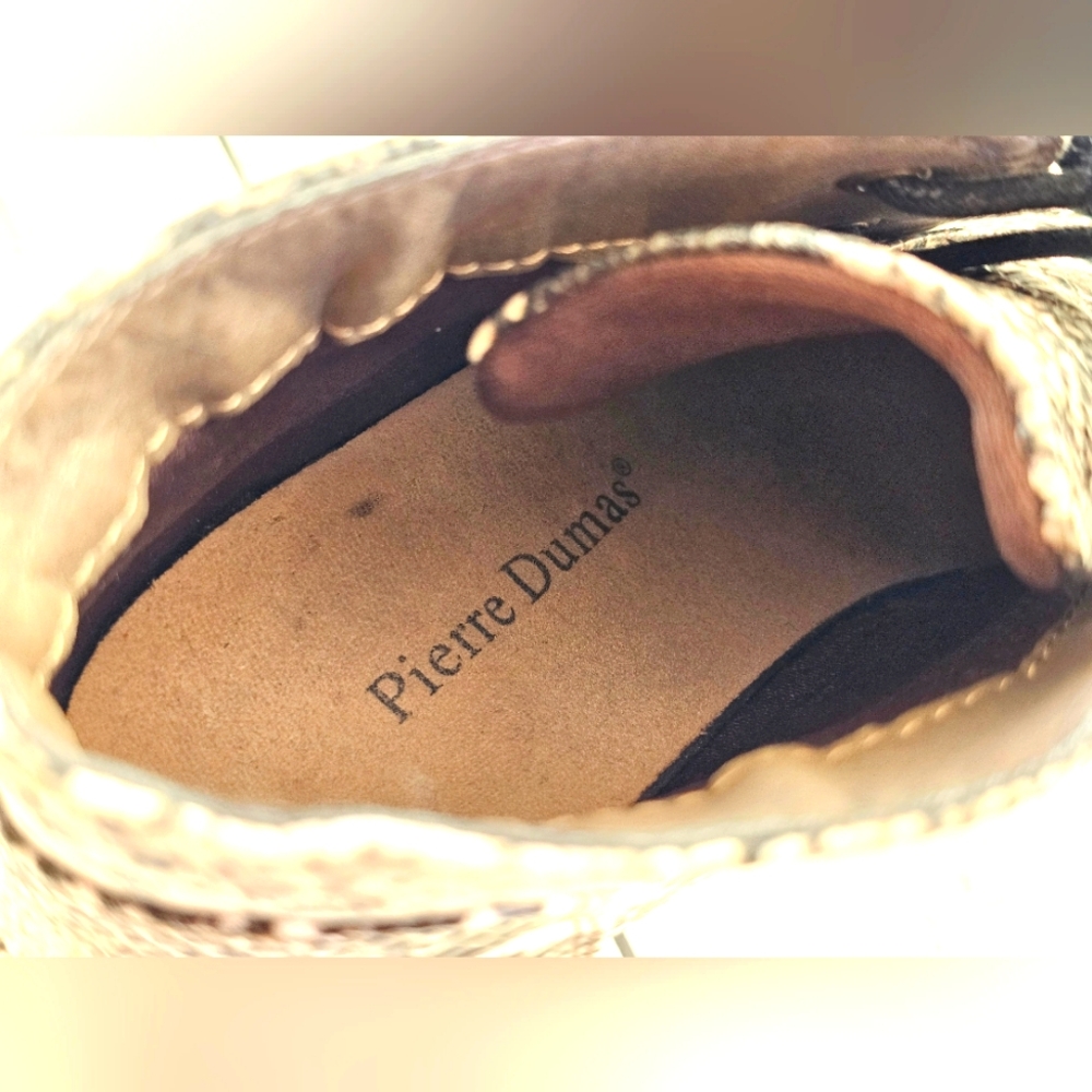 Pierre Dumas Faux Leather Snakeprint Wedge Lace up Sneakers Cream & Black - Picture 8 of 10